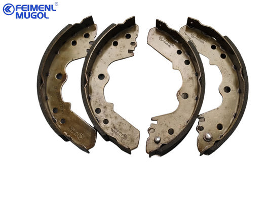 ISUZU TFR Części samochodowe Buty hamulcowe System hamulcowy samochodowy Części 8-94479706 8-94479706-0